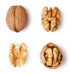 Walnuts, A Few Are Suitable For Eating A Day