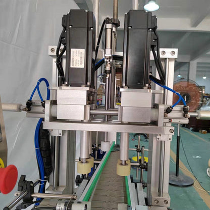 Automatic Can Feeding And Capping Machine