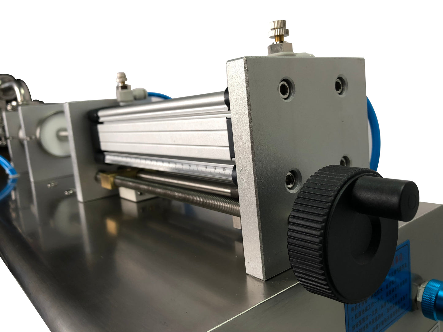 Electric Pneumatic Water, Wine Bottle Filling Machine, Oil Filling Machine